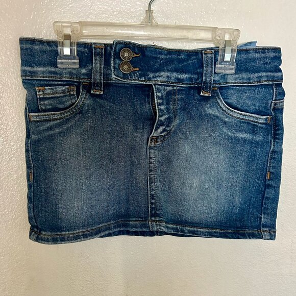 Subdued Double Button Skirt - Picture 3 of 3